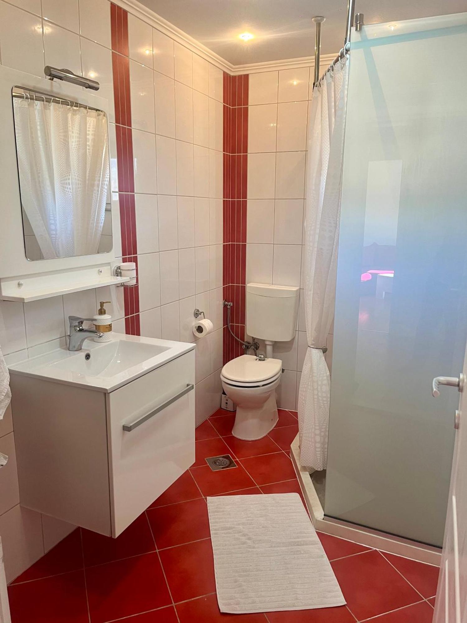 Magic River View Apartment Mostar Eksteriør billede