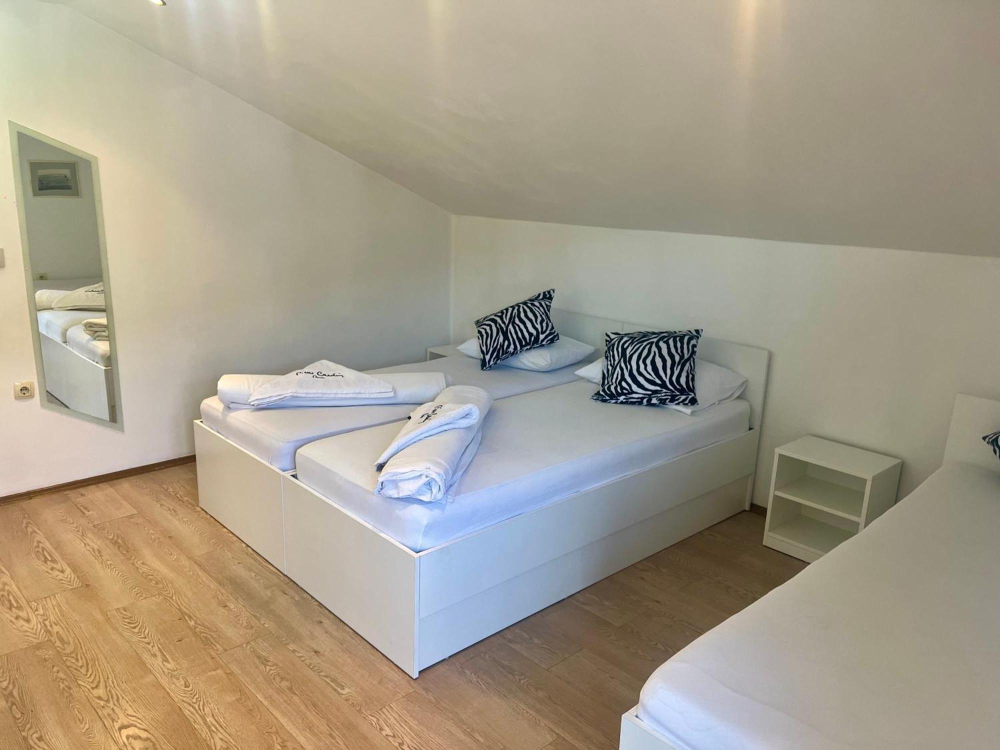 Magic River View Apartment Mostar Eksteriør billede