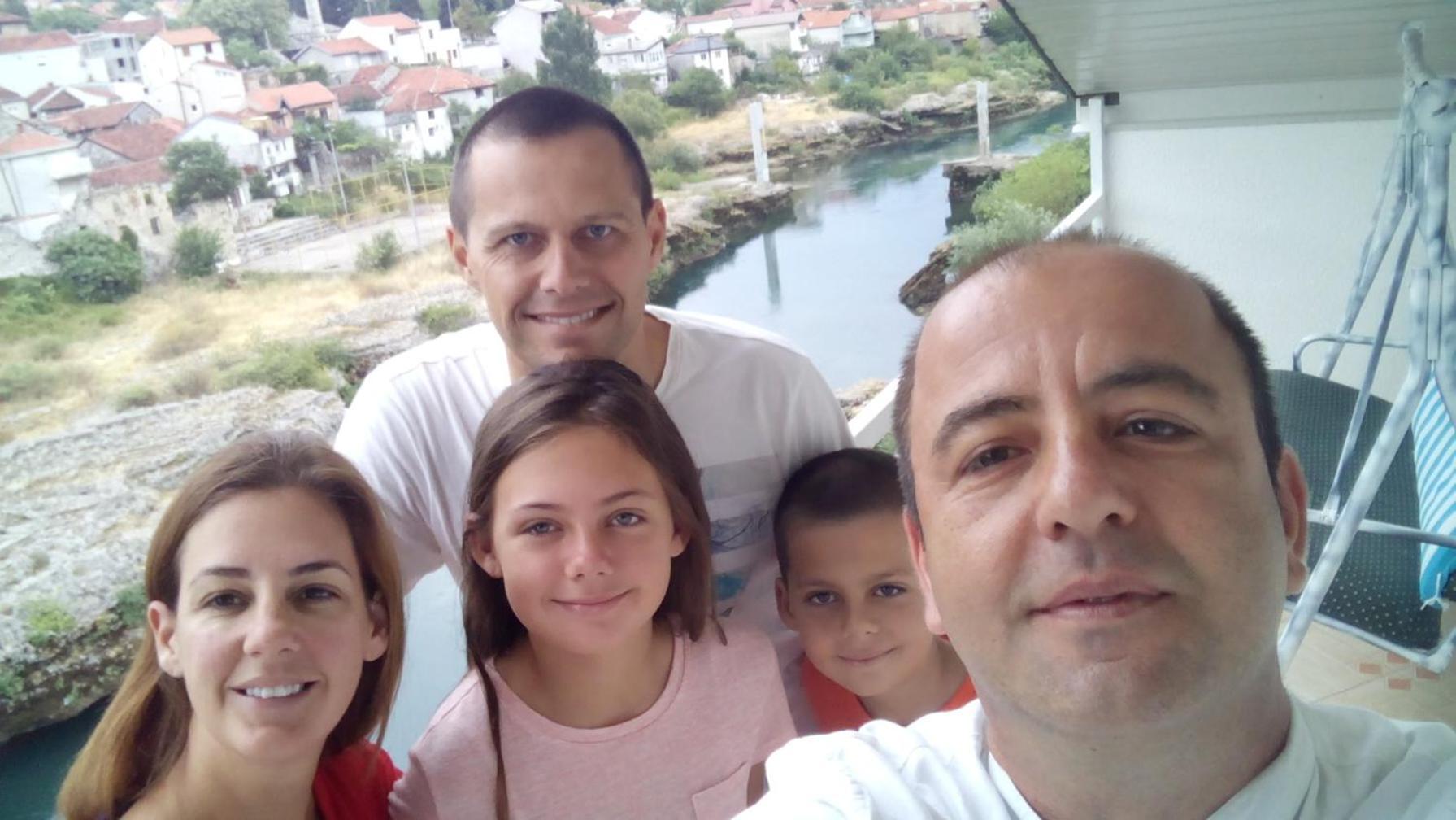 Magic River View Apartment Mostar Eksteriør billede